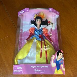 New In Box Royal Masquerade Princess Snow White